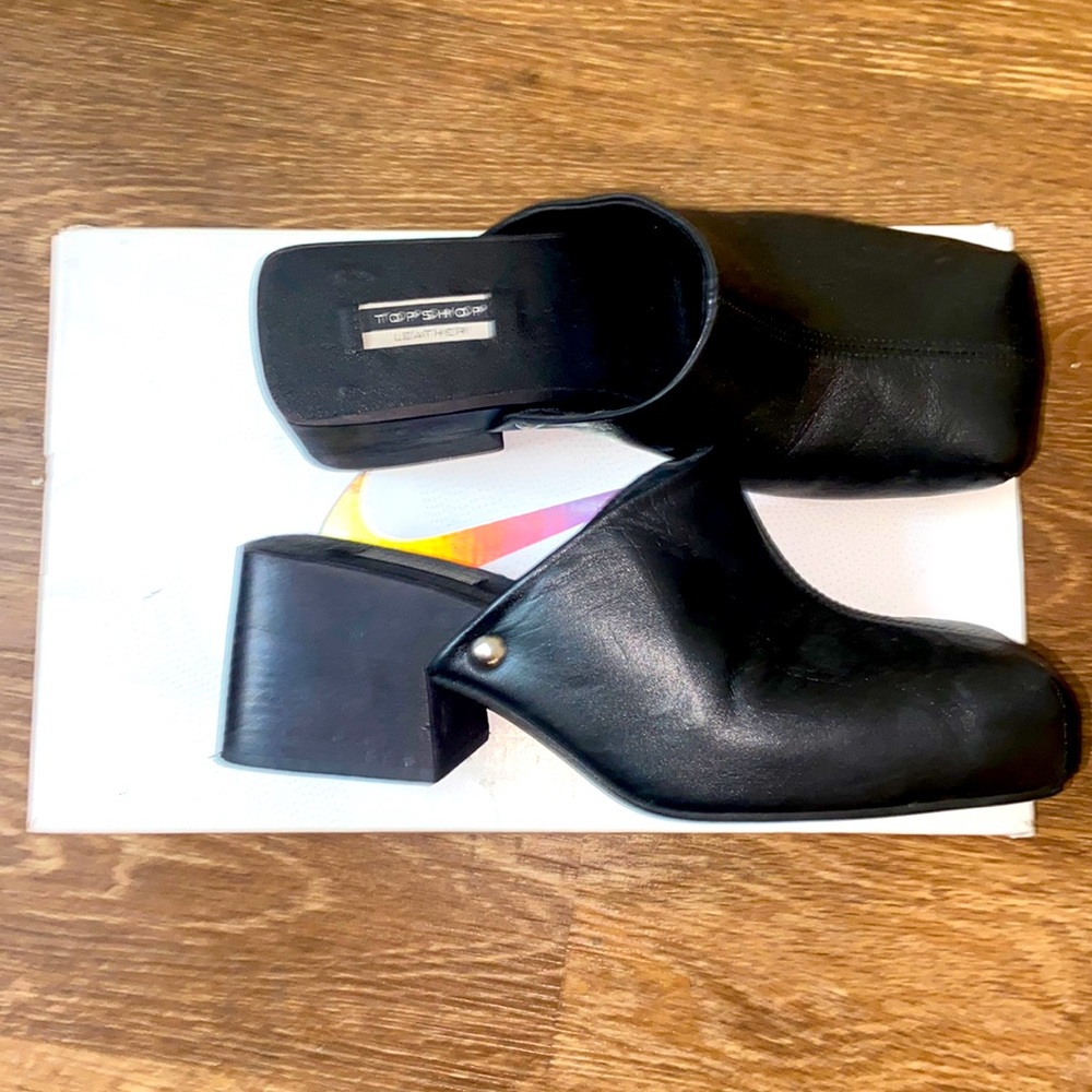 Clogs